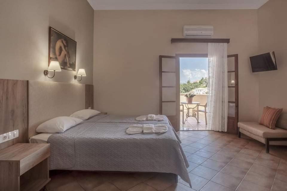 Hill Lofos Hotel Kassiopi Dış mekan fotoğraf