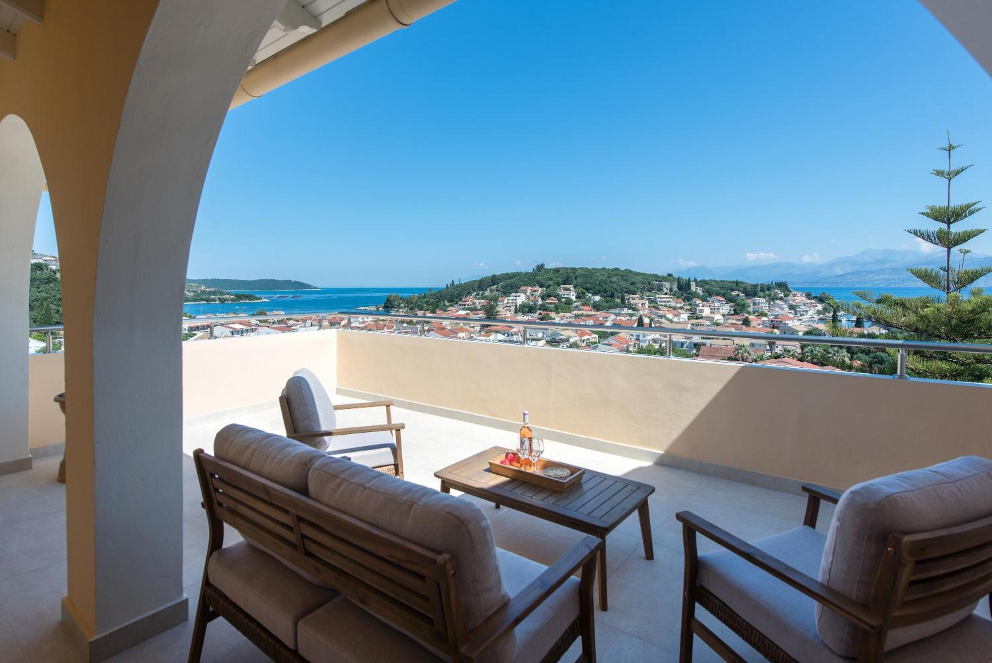 Hill Lofos Hotel Kassiopi Dış mekan fotoğraf